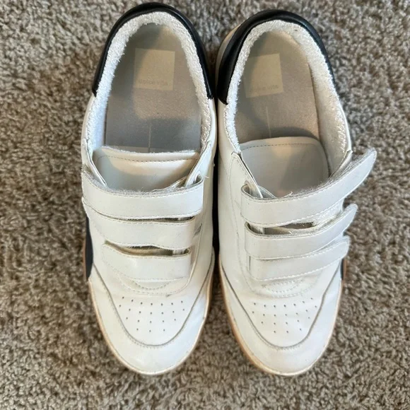 Dolce Vita Zina Sneakers - Picture 2 of 6